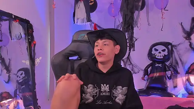 zeus blaze online show from October 25, 5:08 pm