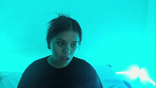 Im naho online show from April 9, 7:30 pm