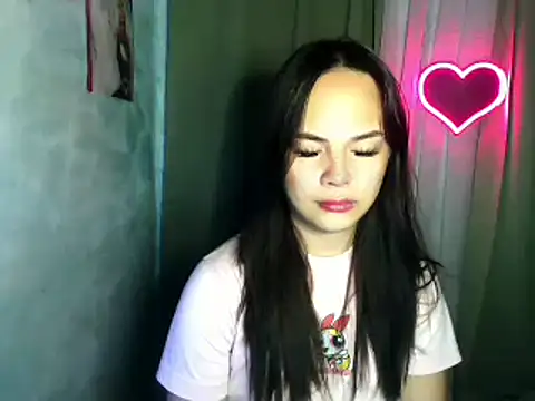 sweetsassyxx online show from April 27, 6:50 pm