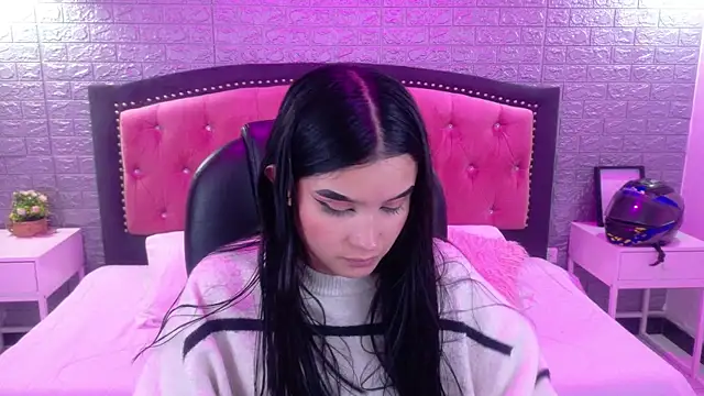 Natalie loffreda online show from January 19, 2:48 am