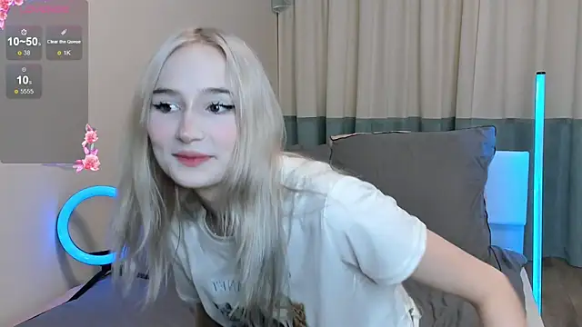 Snapshot of l1sa_spears chatting on September 8, 6:07 pm l1sa spears online show from September 8, 6:07 pm