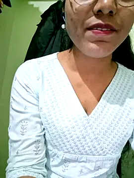 Snapshot of Telugu___Sexygirl___Naidu chatting on December 19, 3:46 am Telugu Sexygirl Naidu online show from December 19, 3:46 am