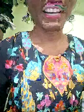 Snapshot of Telugu___Sexygirl___Naidu chatting on June 24, 4:33 am Telugu Sexygirl Naidu online show from June 24, 4:33 am