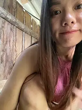 PhanHaa online show from October 2, 11:45 pm