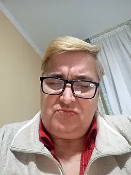 Sonya51561 online show from October 31, 4:41 pm