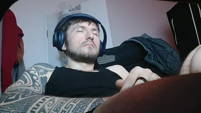 th1  online show from April 14, 12:27 am