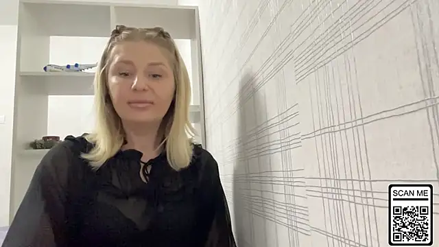 Blondie xoxoxo online show from November 14, 2:16 pm