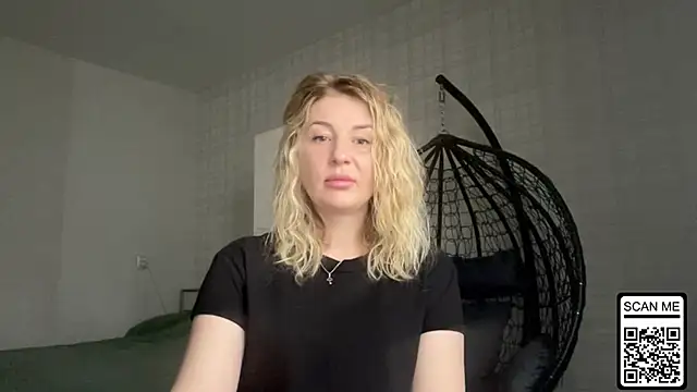 Blondie xoxoxo online show from April 9, 6:52 am