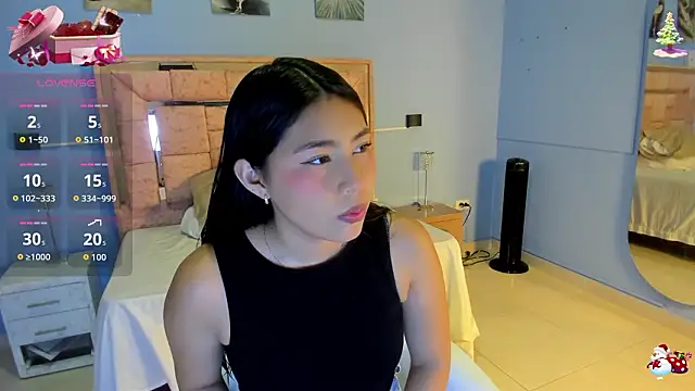 LICKY LOV online show from March 3, 3:01 am