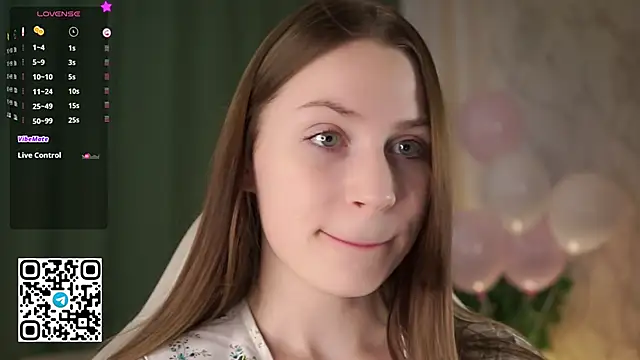 Snapshot of Stella_of_steel chatting on November 12, 10:04 am Stella of steel online show from November 12, 10:04 am