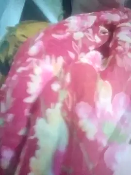 Snapshot of cut_renukadevi chatting on September 18, 3:19 am cut renukadevi online show from September 18, 3:19 am