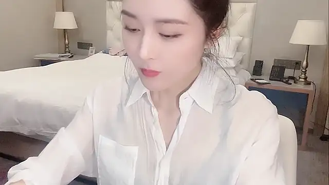 Ianxuan online show from April 3, 6:22 am