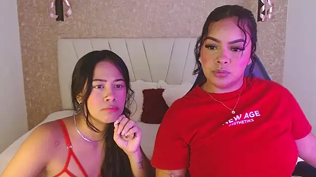 Snapshot of NatiHoran chatting on October 20, 12:00 am NatiHoran online show from October 20, 12:00 am