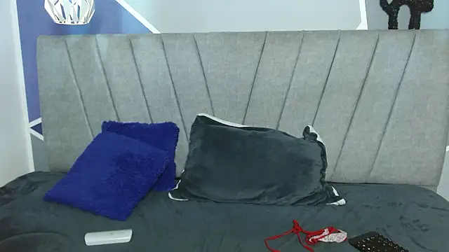 NatiHoran online show from March 8, 2:04 am