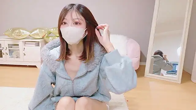 Yuna-ch online show from January 7, 4:42 pm