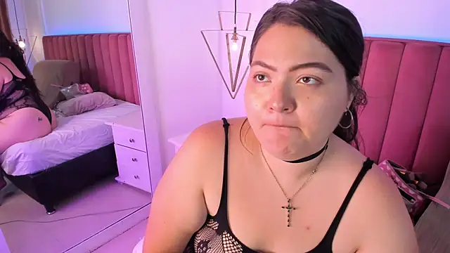 Tessa Sinclaire online show from April 8, 7:58 pm