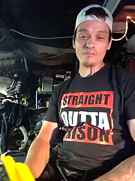 twistafatpipe online show from September 29, 2:27 am