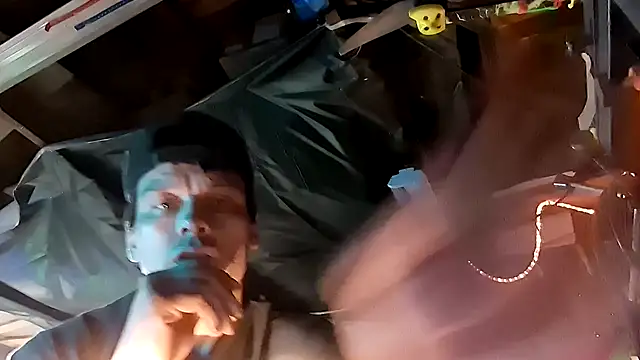 twistafatpipe online show from September 30, 11:37 am