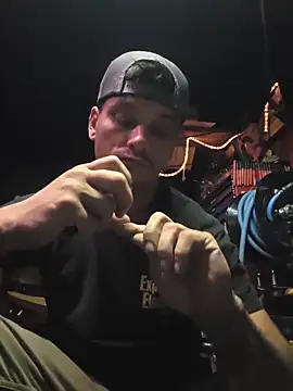 twistafatpipe online show from October 16, 2:56 am