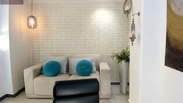 NataliaGaret online show from April 19, 10:14 am