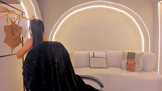 MilaColeman online show from October 8, 2:09 am