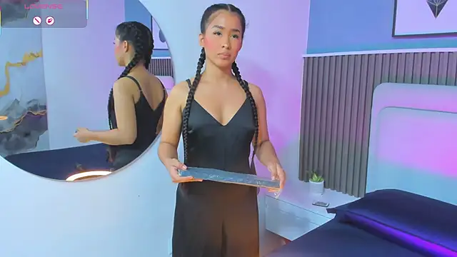 Snapshot of lily__star chatting on October 25, 3:36 am lily star online show from October 25, 3:36 am