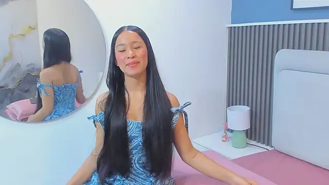 lily  star online show from March 6, 3:36 am