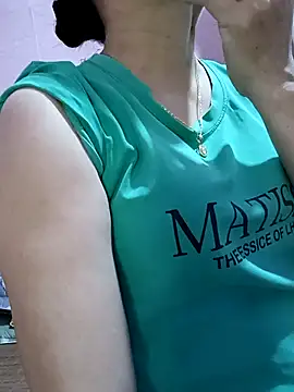 Snapshot of Hold888 chatting on September 12, 11:21 am Hold888 online show from September 12, 11:21 am