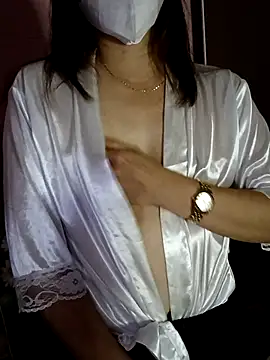 Snapshot of Hold888 chatting on September 17, 4:41 pm Hold888 online show from September 17, 4:41 pm