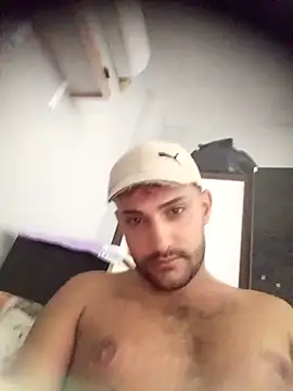 Snapshot of Muratcan33 chatting on September 22, 2:13 am Muratcan33 online show from September 22, 2:13 am