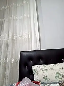 Snapshot of Muratcan33 chatting on October 3, 10:51 pm Muratcan33 online show from October 3, 10:51 pm