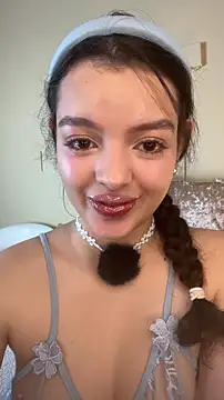 AriaHeavenss online show from November 15, 1:14 am