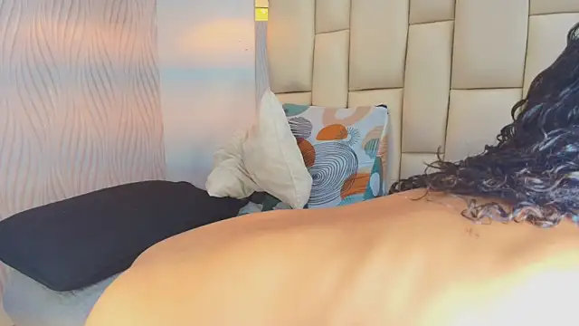 Vero Temptation online show from November 27, 12:07 pm