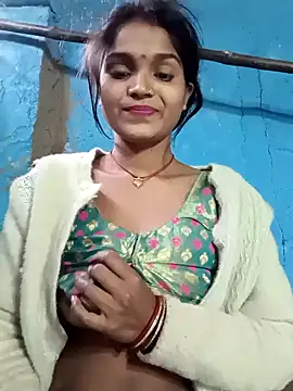 Snapshot of Harini_Gautam chatting on January 10, 2:24 am Harini Gautam online show from January 10, 2:24 am