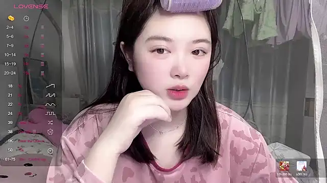 tender-11 online show from March 25, 3:51 pm