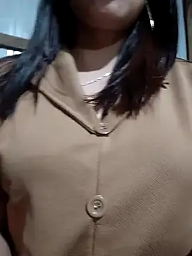 Snapshot of Nana-bar chatting on October 7, 1:52 pm Nana-bar online show from October 7, 1:52 pm