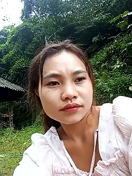 Snapshot of EllyBaby20 chatting on September 14, 1:49 am EllyBaby20 online show from September 14, 1:49 am