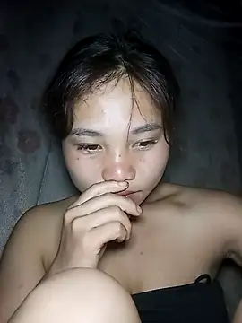 Snapshot of EllyBaby20 chatting on September 21, 11:28 pm EllyBaby20 online show from September 21, 11:28 pm