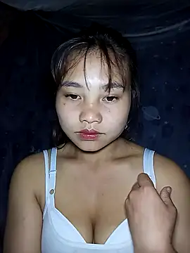 Snapshot of EllyBaby20 chatting on September 27, 3:39 pm EllyBaby20 online show from September 27, 3:39 pm