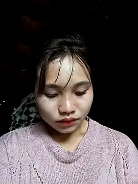 Snapshot of EllyBaby20 chatting on September 29, 1:11 am EllyBaby20 online show from September 29, 1:11 am