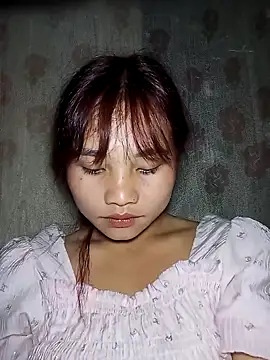 Snapshot of EllyBaby20 chatting on October 2, 1:51 pm EllyBaby20 online show from October 2, 1:51 pm