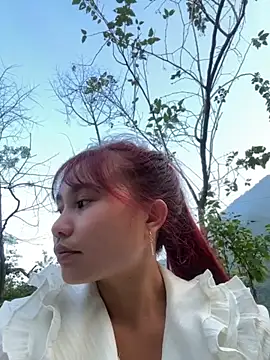 Snapshot of EllyBaby20 chatting on October 12, 10:14 am EllyBaby20 online show from October 12, 10:14 am