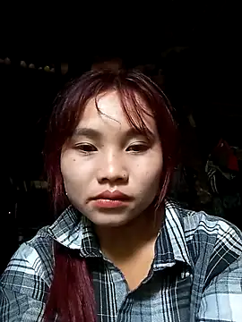 Snapshot of EllyBaby20 chatting on October 21, 3:51 am EllyBaby20 online show from October 21, 3:51 am