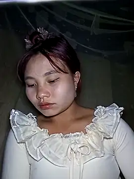 Snapshot of EllyBaby20 chatting on October 24, 6:10 am EllyBaby20 online show from October 24, 6:10 am