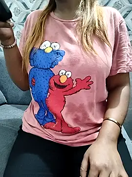 Snapshot of siya00 chatting on October 7, 11:13 pm siya00 online show from October 7, 11:13 pm