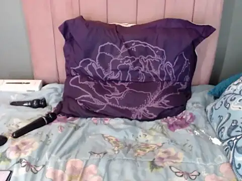 SWEETBERRYxXx online show from February 11, 6:40 am