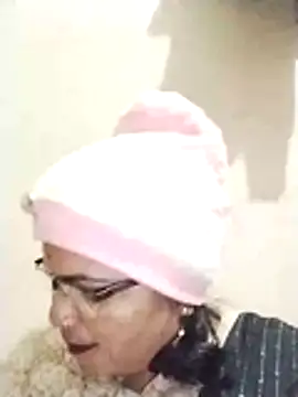 Snapshot of Bhavna_hot chatting on January 10, 12:51 pm Bhavna hot online show from January 10, 12:51 pm