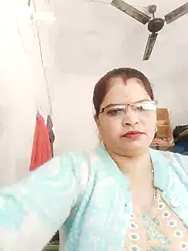Snapshot of Bhavna_hot chatting on February 14, 7:27 am Bhavna hot online show from February 14, 7:27 am