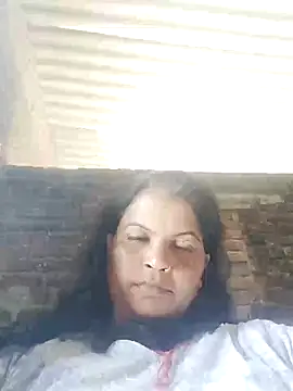Snapshot of Bhavna_hot chatting on June 18, 7:19 am Bhavna hot online show from June 18, 7:19 am
