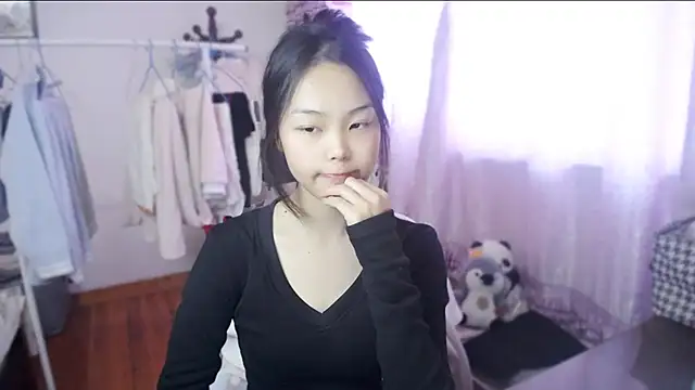 yao-yao  online show from November 25, 5:18 am